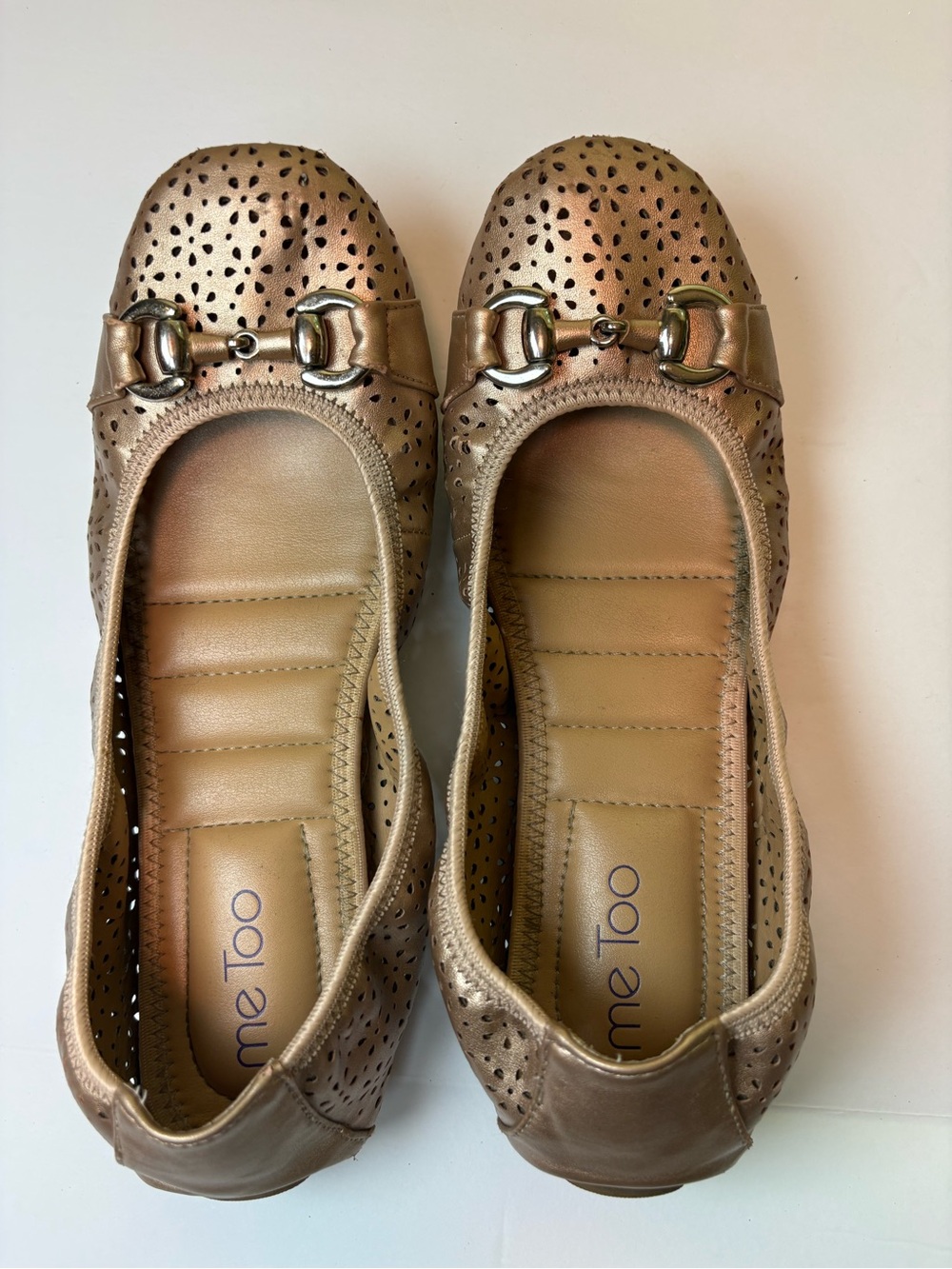 Me Too Lila Ballerina Leather Perforated Flats Slip On Shoes Sz 7.5M